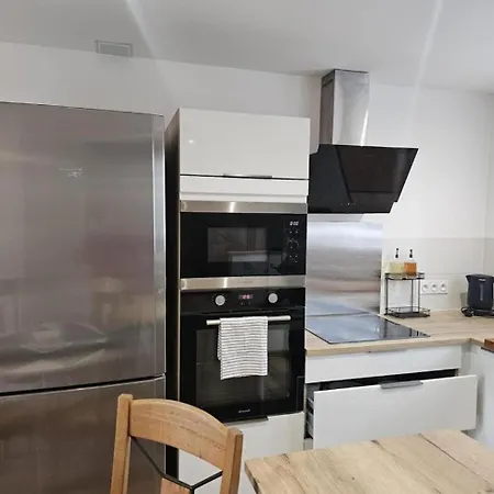 Le Jean Zay Climatisation Parking Prive Apartament